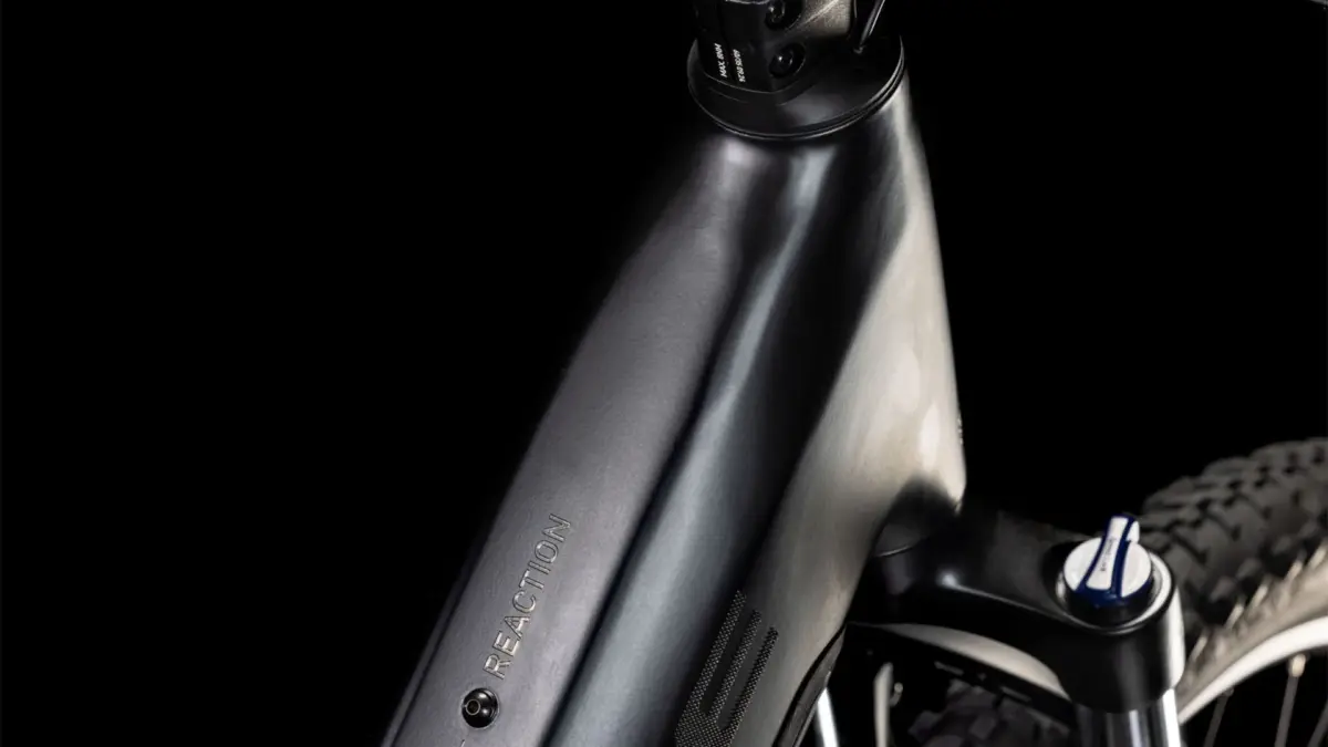 Cube Reaction Hybrid ONE 800 Easy Entry ligne noire (2025) – Image 6
