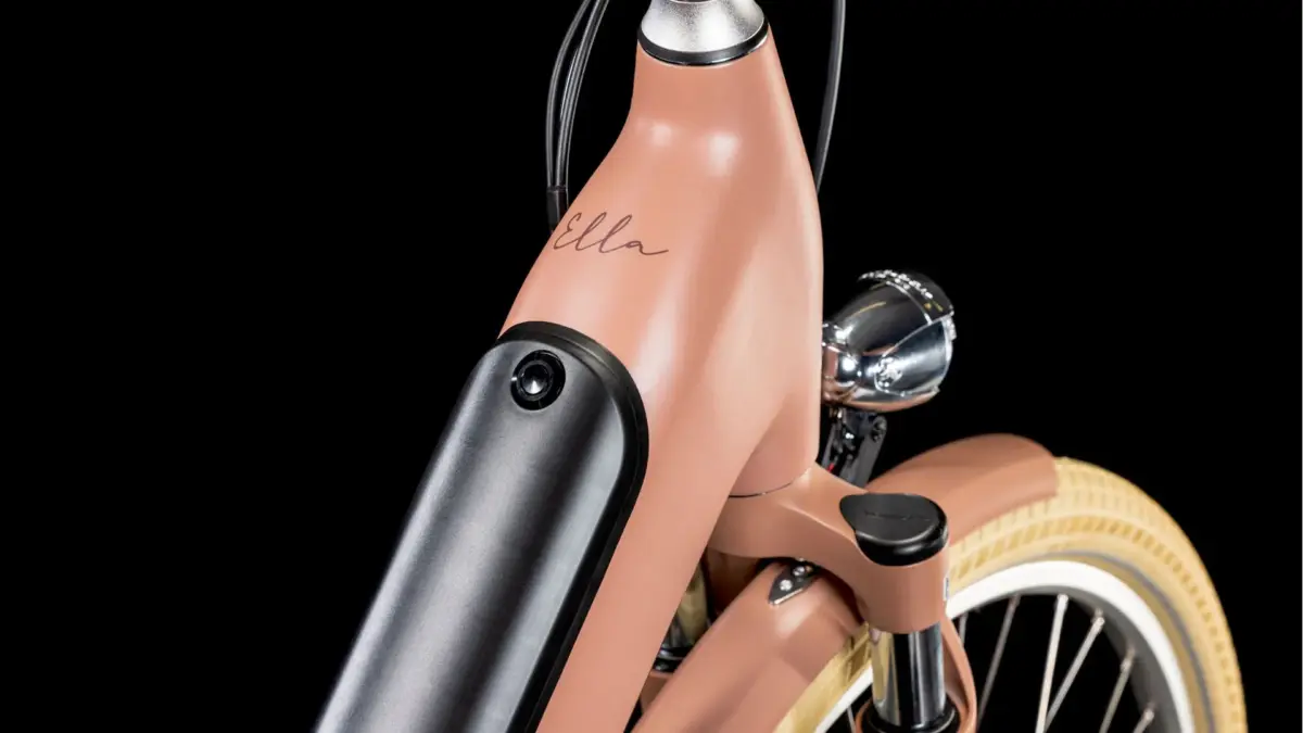 Cube ella Hybrid 500 Easy Entry vieux rose et prune (2025) – Image 6