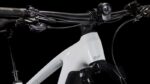 Cube Stereo Hybrid ONE44 EXC 800 Allroad blanc métallisé et noir (2025) – Image 2