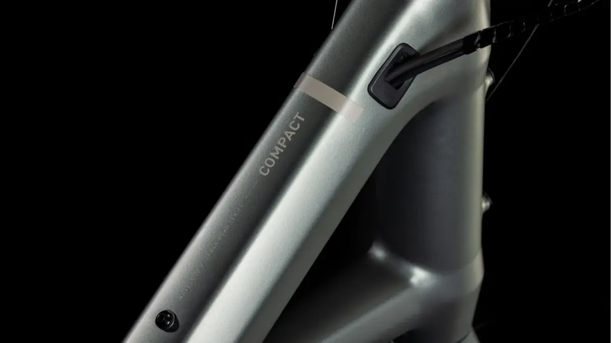 Cube Compact Hybrid Comfort 500 flashgrey´n`smoke (2025) – Image 5