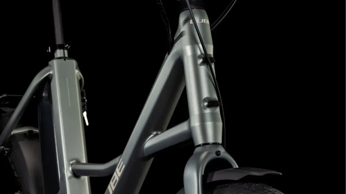 Cube Compact Hybrid Comfort 500 flashgrey´n`smoke (2025) – Image 2
