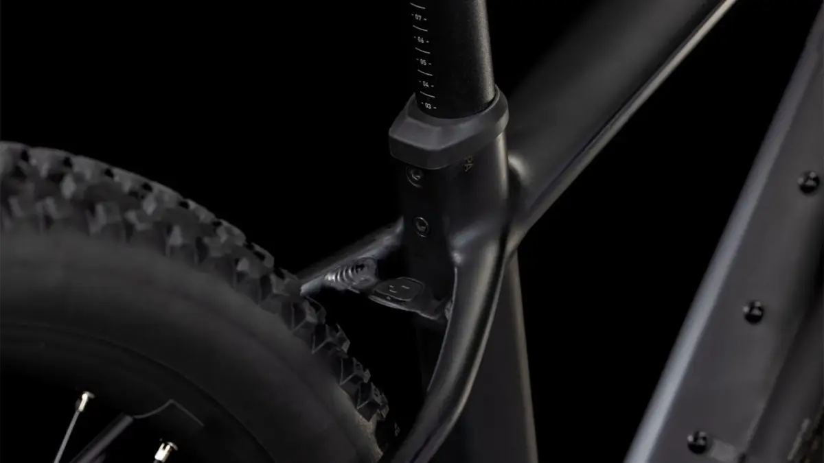 Cube Reaction Hybrid ONE 800 ligne noire (2025) – Image 5