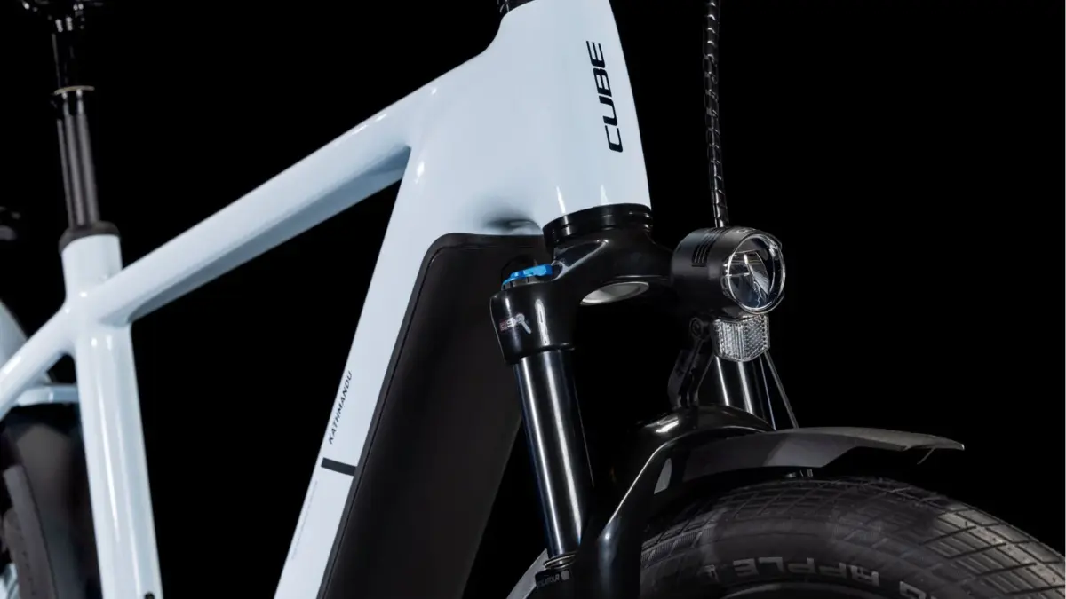 Cube Kathmandu Hybrid ONE 800 polarwhite´n´black (2025) – Image 2