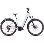 Cube Kathmandu Hybrid ONE 800 Easy Entry blanc polaire et noir (2025)