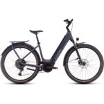 Cube Touring Hybrid Pro 625 Easy Entry gris métallisé et chrome (2025)